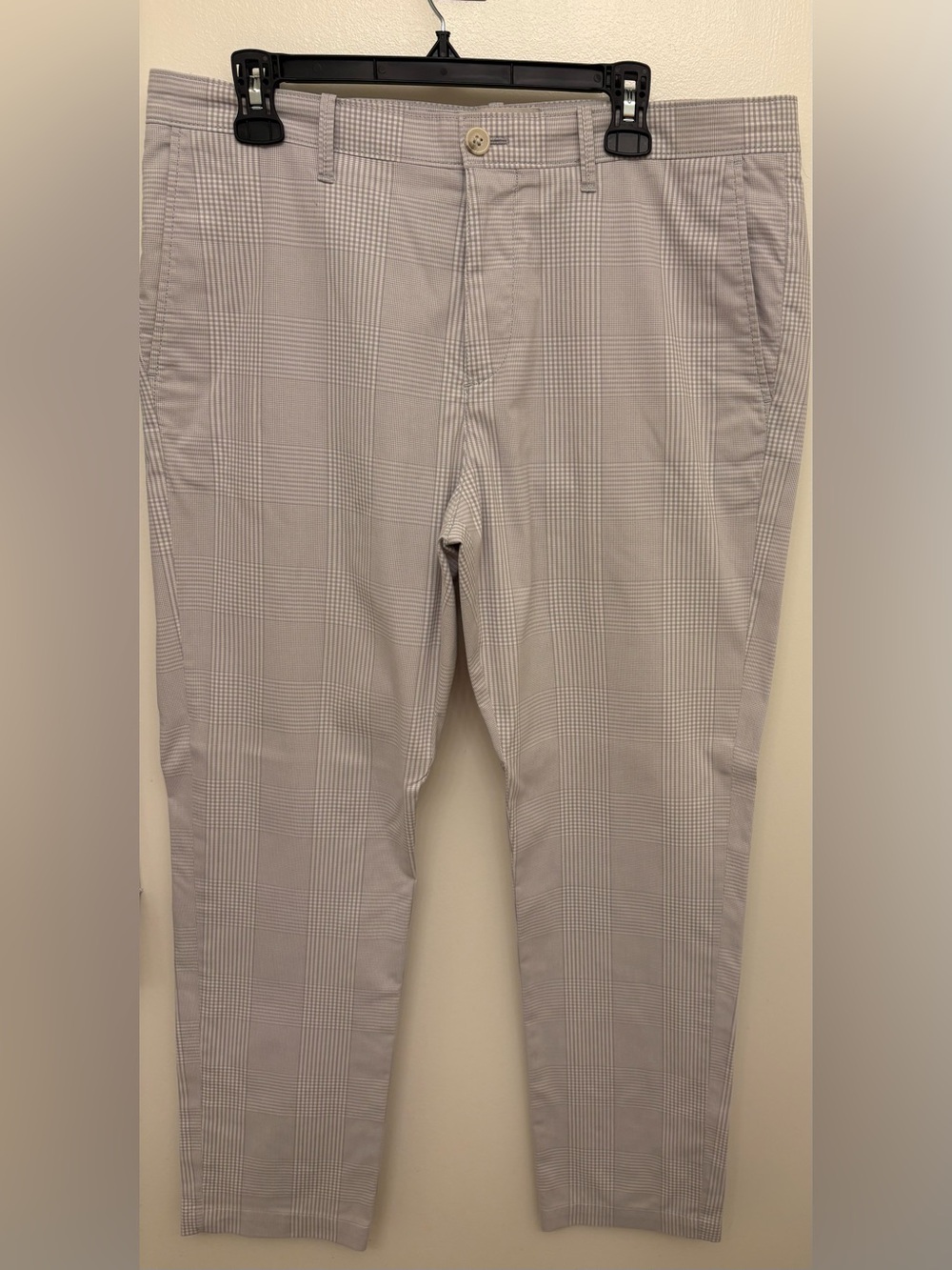 Original Penguin Men's Plaid Dress Pants - Light Gray